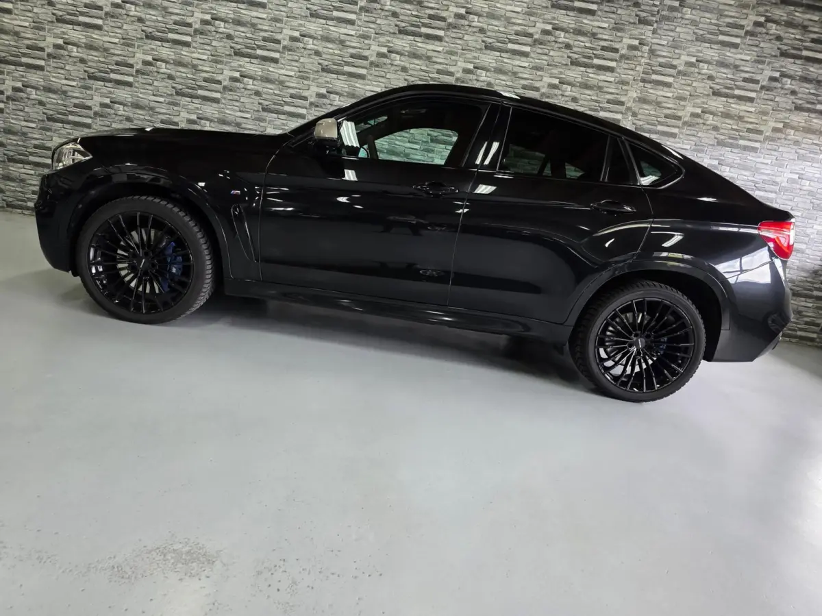 M50d *HUD*360Cam*PANO*Soft-close*Keyless*HarmanKardon