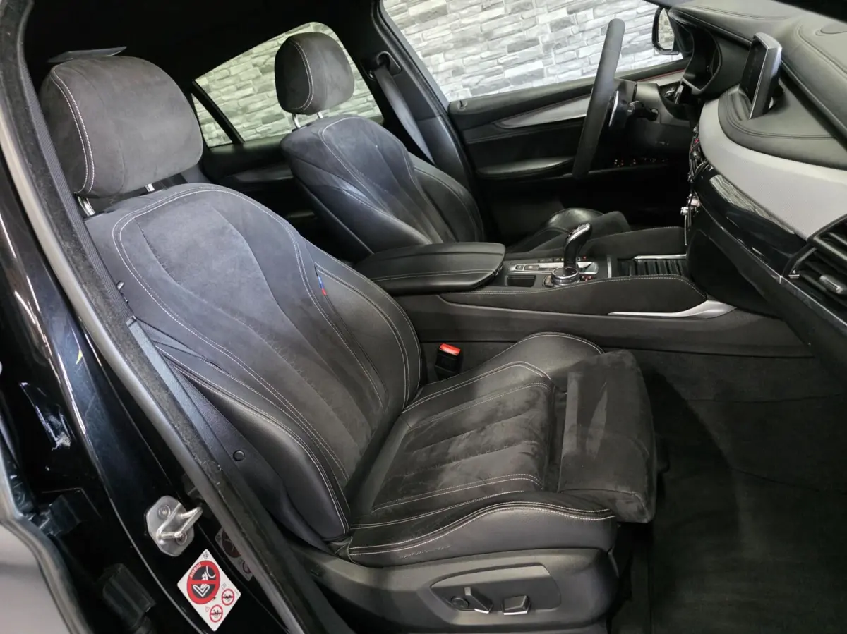 M50d *HUD*360Cam*PANO*Soft-close*Keyless*HarmanKardon