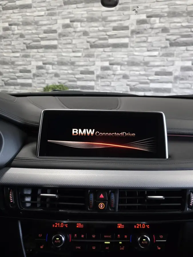 M50d *HUD*360Cam*PANO*Soft-close*Keyless*HarmanKardon
