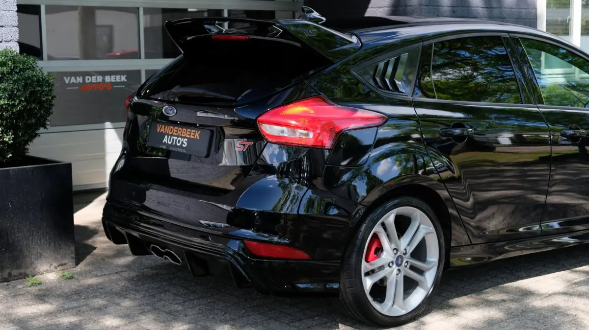 2.0 ST-3 Cruise|Carplay|RS Spoiler|Maxton
