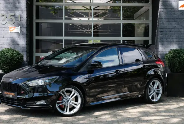 2.0 ST-3 Cruise|Carplay|RS Spoiler|Maxton