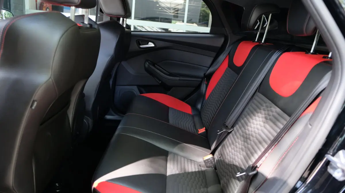 2.0 ST-3 Cruise|Carplay|RS Spoiler|Maxton