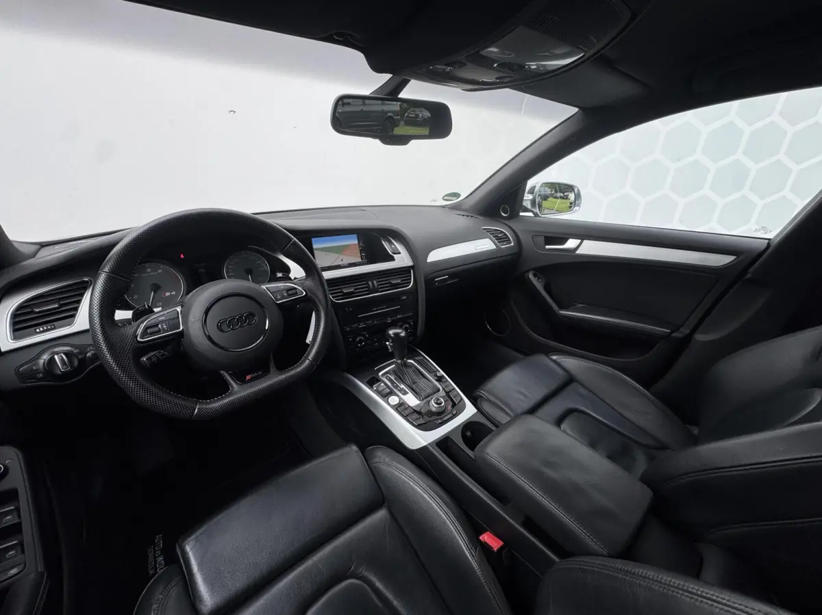 3.0 TFSI Quattro Pro Line RS4 stuur S-line