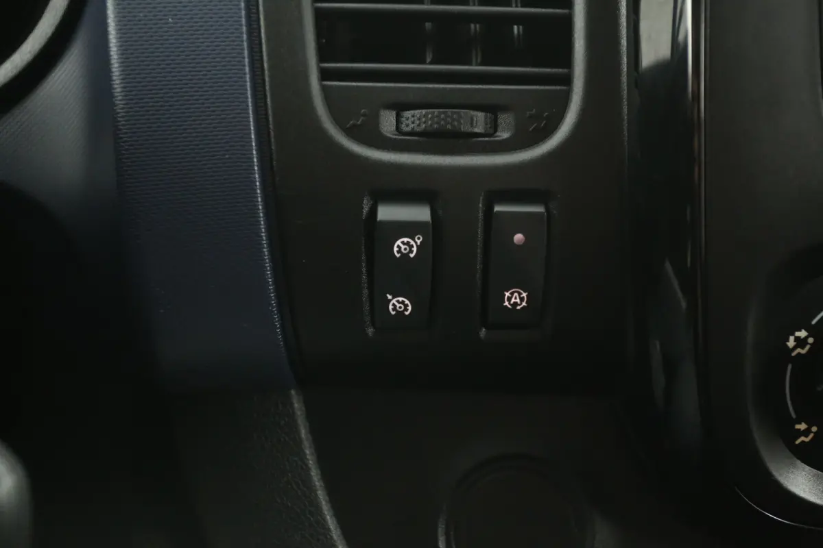 1.6 CDTI L1H1 | Airco | Cruise | Navi | Trekhaak | Parkeersens.