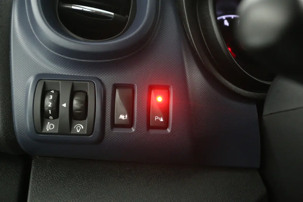 1.6 CDTI L1H1 | Airco | Cruise | Navi | Trekhaak | Parkeersens.
