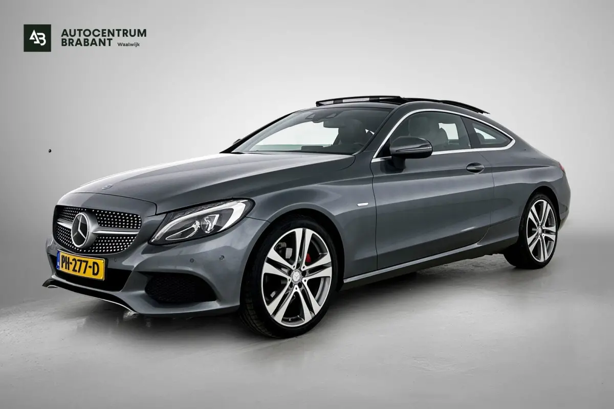 180 Prestige AMG Style ( Goed OnderH, Panorama, SfeerV, Navi, Stoelv, Camera, Parkeerhulp V+A, Etc)