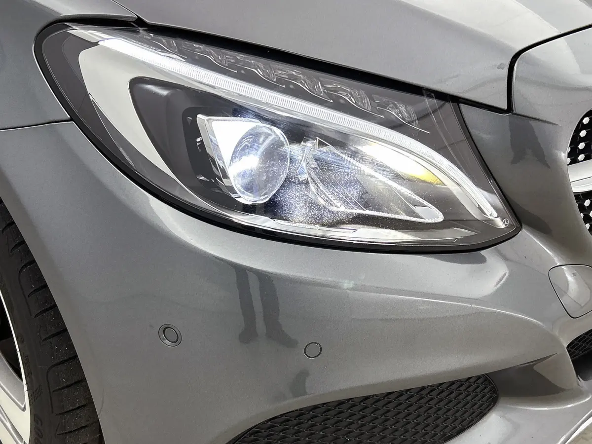 180 Prestige AMG Style ( Goed OnderH, Panorama, SfeerV, Navi, Stoelv, Camera, Parkeerhulp V+A, Etc)