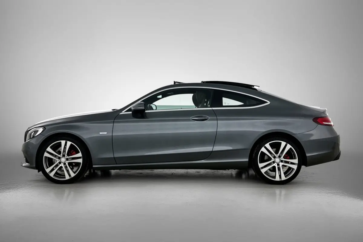 180 Prestige AMG Style ( Goed OnderH, Panorama, SfeerV, Navi, Stoelv, Camera, Parkeerhulp V+A, Etc)