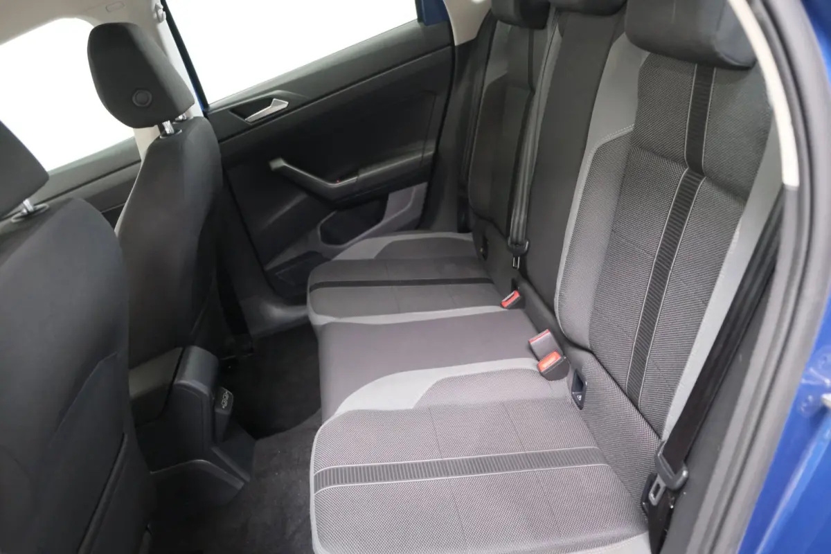 1.0 TSI Highline - N.A.P. Airco, Cruise, PDC, Camera, Carplay.