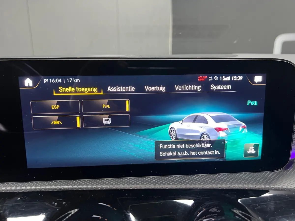 250 e Premium Plus | Pano | Stoelverwarming | Alcantara/Leder