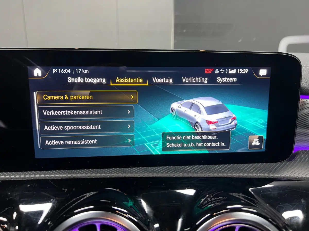 250 e Premium Plus | Pano | Stoelverwarming | Alcantara/Leder