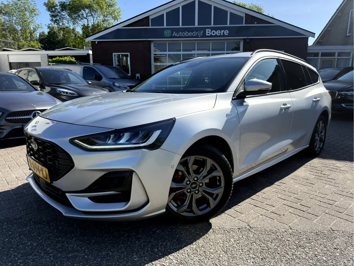 1.0 EcoBoost Hybrid ST Line X Winterpakket, Camera, 17''Lmv