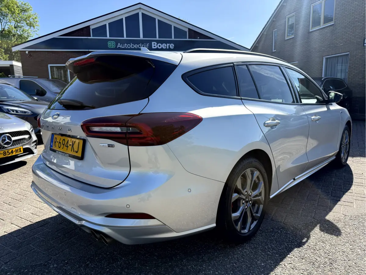 1.0 EcoBoost Hybrid ST Line X Winterpakket, Camera, 17''Lmv