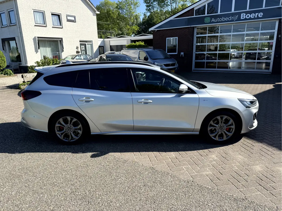 1.0 EcoBoost Hybrid ST Line X Winterpakket, Camera, 17''Lmv