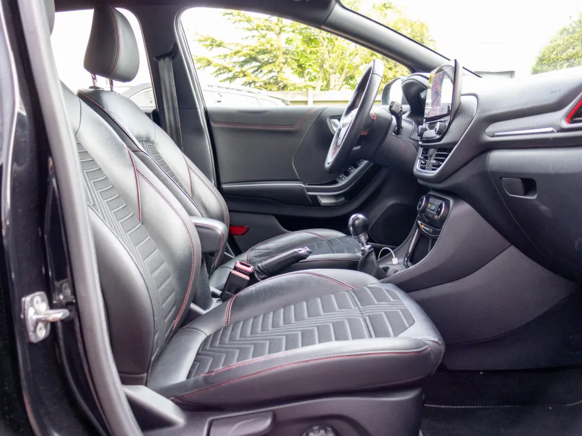 1.0 EcoBoost Titanium X LED ST line Virtual cockpit