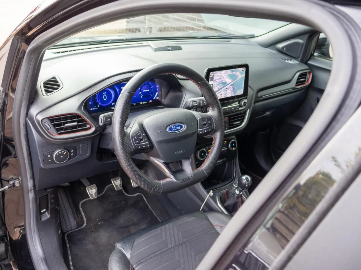1.0 EcoBoost Titanium X LED ST line Virtual cockpit