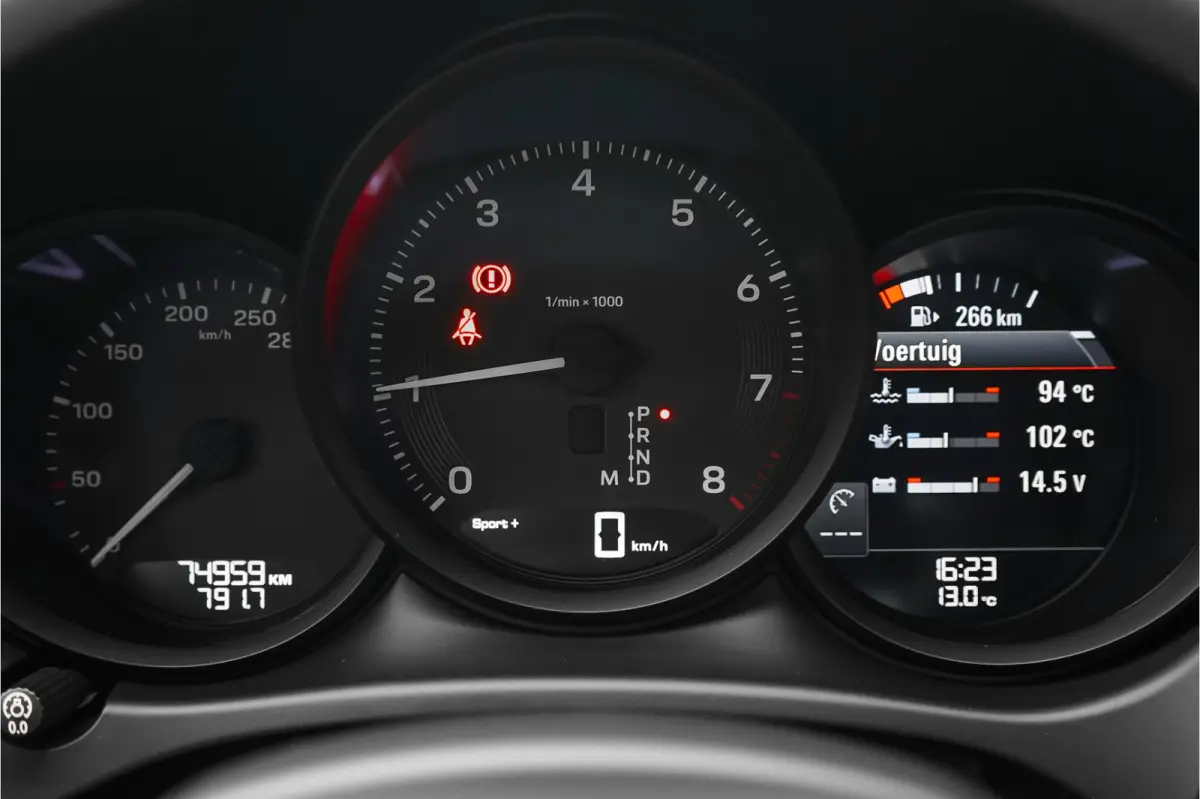 2.0 T Luchtv Burmester Sport Chrono ACC Stuurverw 21"