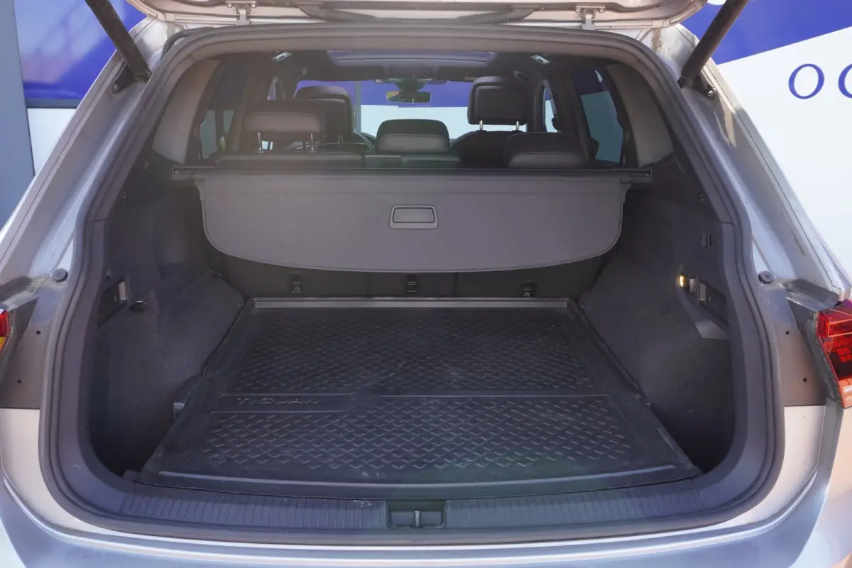 1.5 TSI Highline Business 3X R Line+Volleder+PANODAK+CAMERA +STOEL-VERW+ELEK-TREKHAAK+