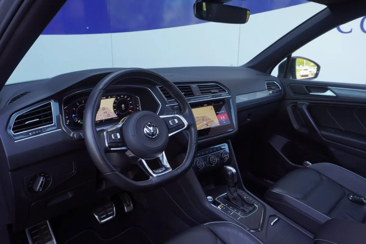 1.5 TSI Highline Business 3X R Line+Volleder+PANODAK+CAMERA +STOEL-VERW+ELEK-TREKHAAK+