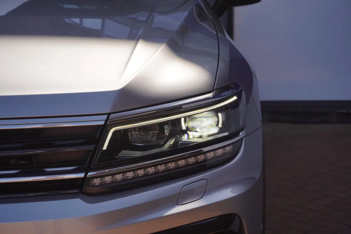 1.5 TSI Highline Business 3X R Line+Volleder+PANODAK+CAMERA +STOEL-VERW+ELEK-TREKHAAK+