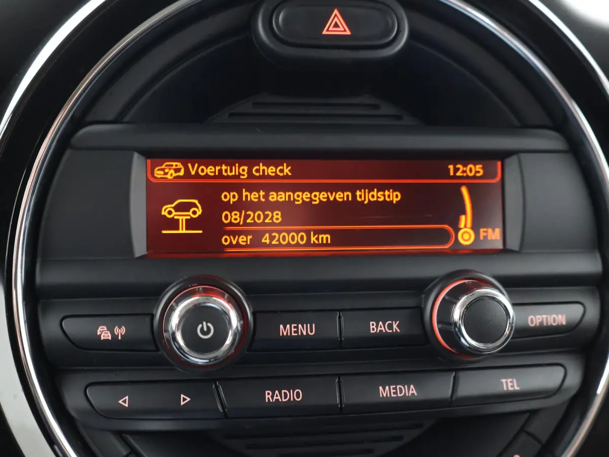 1.5 136 PK COOPER TWO-TONE *BLAZING RED* + CLIMATE CONTROL | LMV