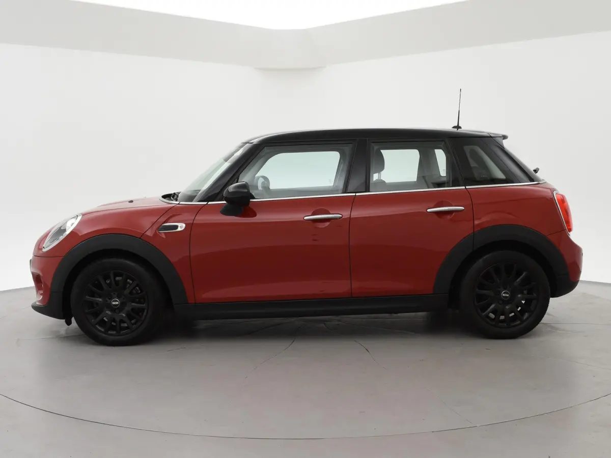 1.5 136 PK COOPER TWO-TONE *BLAZING RED* + CLIMATE CONTROL | LMV