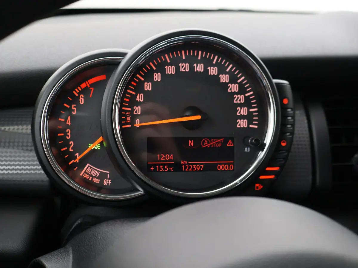 1.5 136 PK COOPER TWO-TONE *BLAZING RED* + CLIMATE CONTROL | LMV
