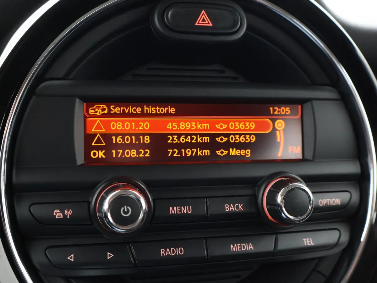 1.5 136 PK COOPER TWO-TONE *BLAZING RED* + CLIMATE CONTROL | LMV
