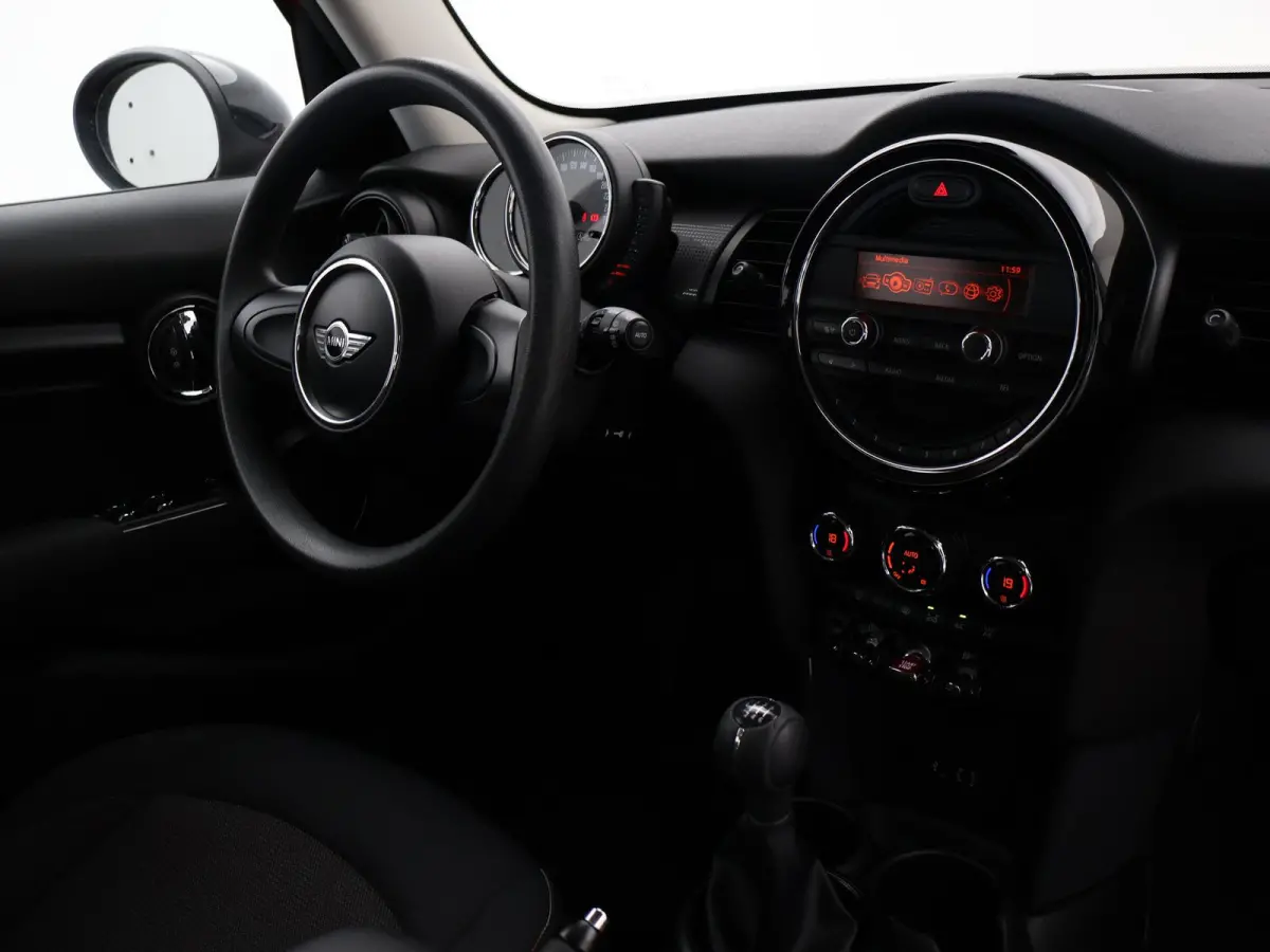 1.5 136 PK COOPER TWO-TONE *BLAZING RED* + CLIMATE CONTROL | LMV