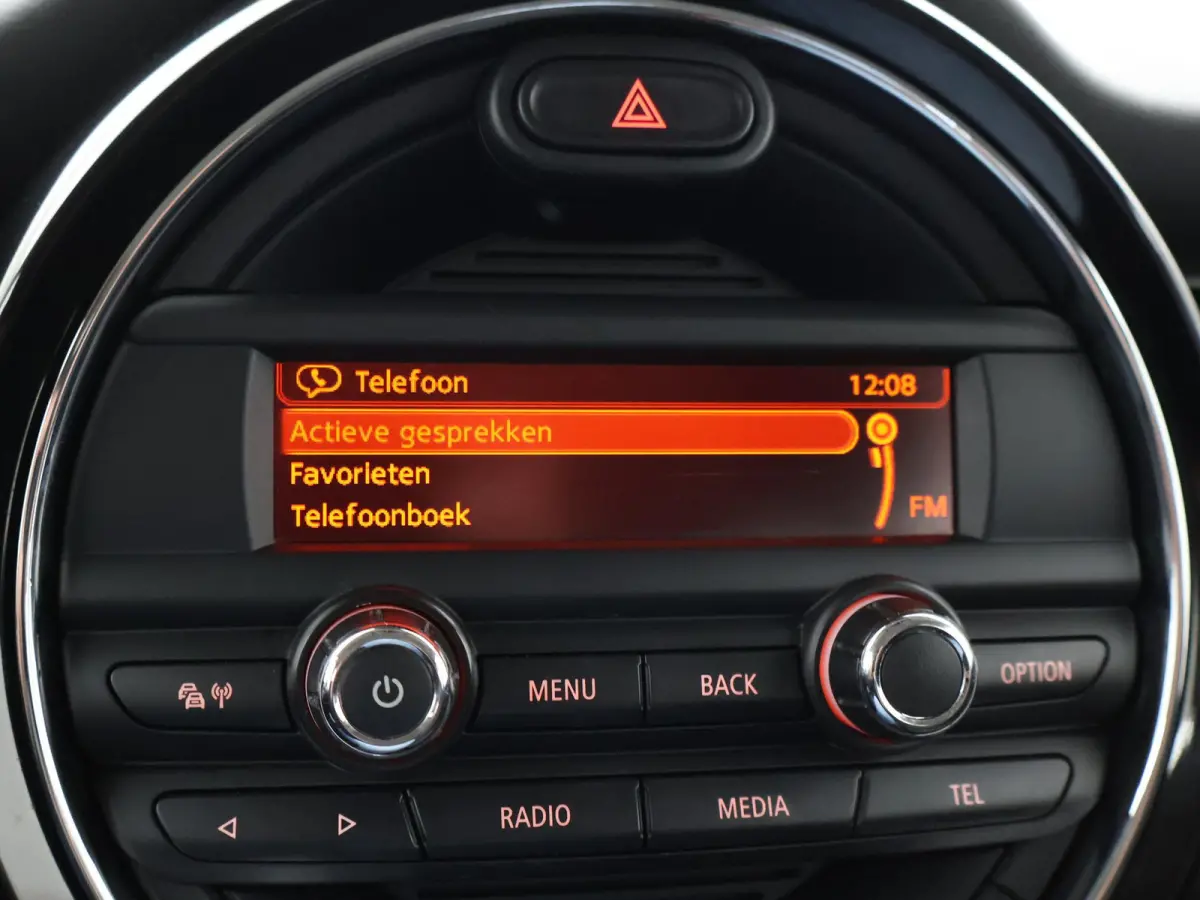 1.5 136 PK COOPER TWO-TONE *BLAZING RED* + CLIMATE CONTROL | LMV