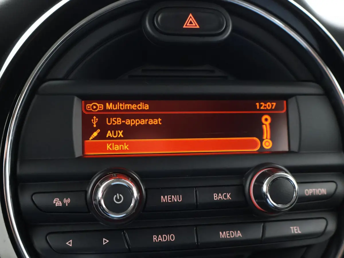 1.5 136 PK COOPER TWO-TONE *BLAZING RED* + CLIMATE CONTROL | LMV