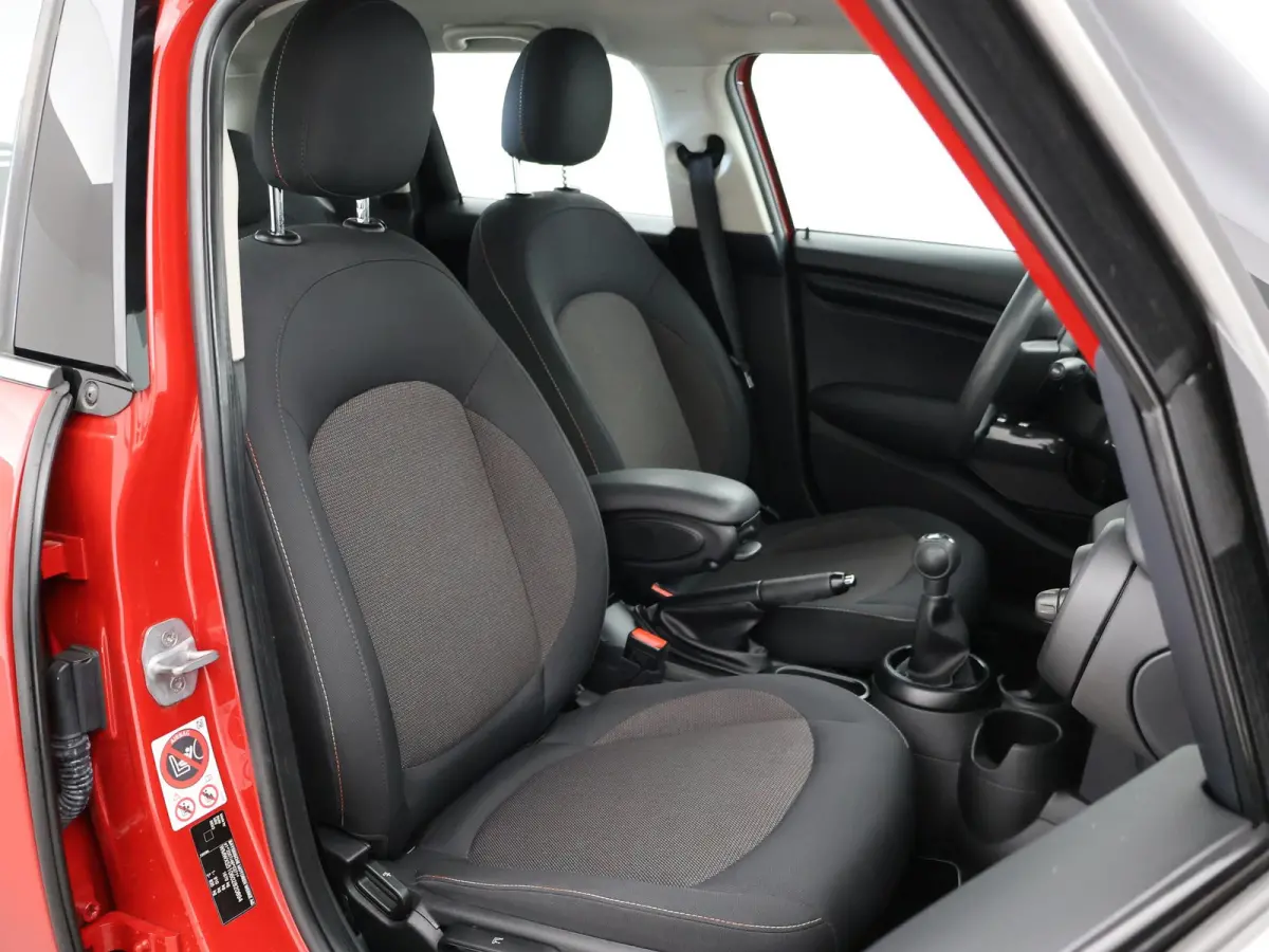 1.5 136 PK COOPER TWO-TONE *BLAZING RED* + CLIMATE CONTROL | LMV