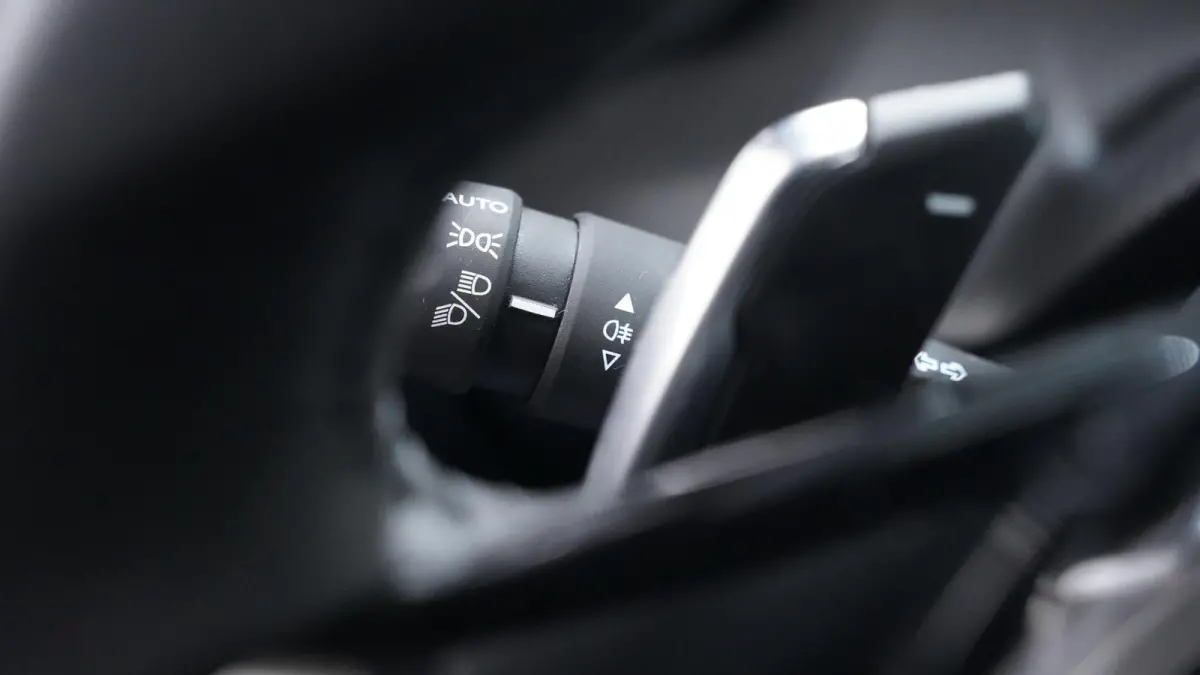 1.2 Hybrid 100 e-DCS6 Allure Apple Carplay/Android auto Clima PDC v+a Led Koplampen