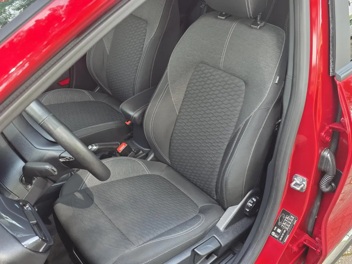 1.0 EcoBoost Titanium X | Navigatie | Cruise Control | Stoel + Voorruit + Stuurverwarming | Licht metalen velgen