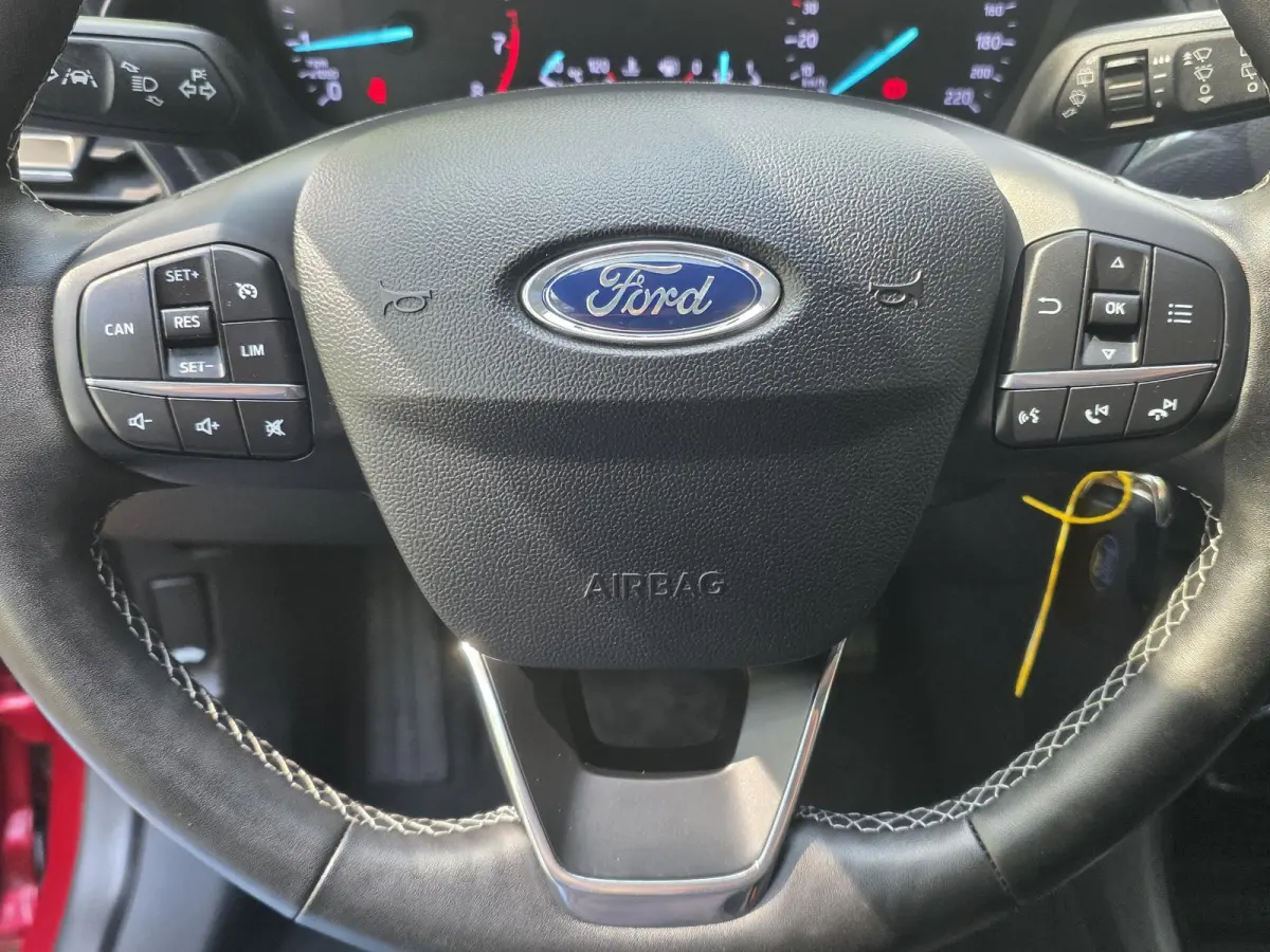 1.0 EcoBoost Titanium X | Navigatie | Cruise Control | Stoel + Voorruit + Stuurverwarming | Licht metalen velgen