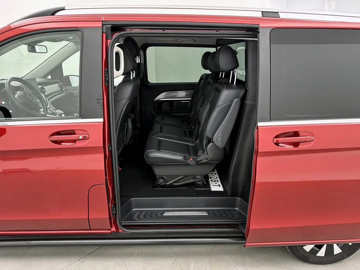 300d Lang DC Avantgarde 4 Matic Burmester Elektrische schuifdeuren Leder 360 camera
