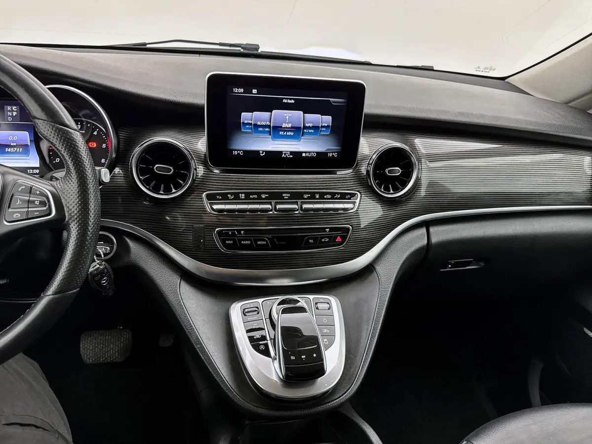 300d Lang DC Avantgarde 4 Matic Burmester Elektrische schuifdeuren Leder 360 camera
