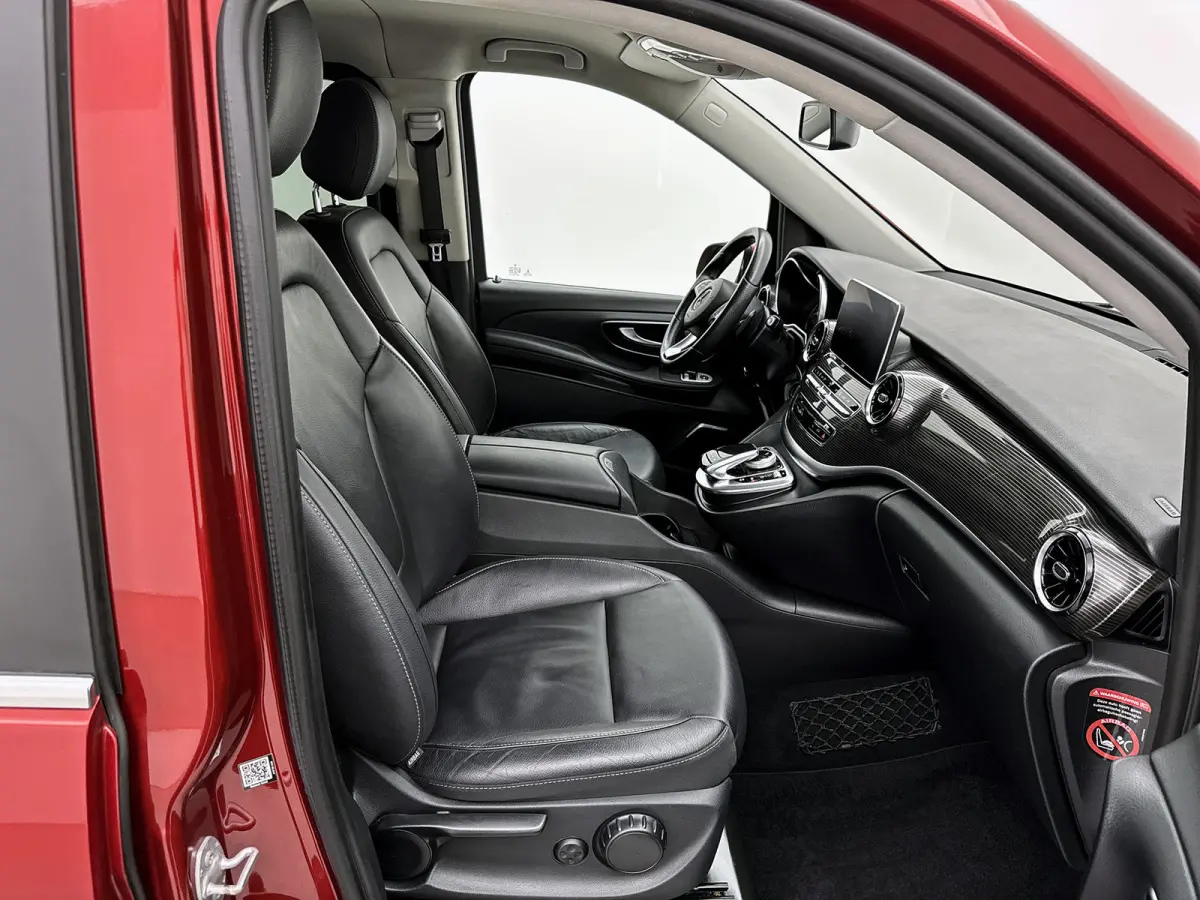 300d Lang DC Avantgarde 4 Matic Burmester Elektrische schuifdeuren Leder 360 camera