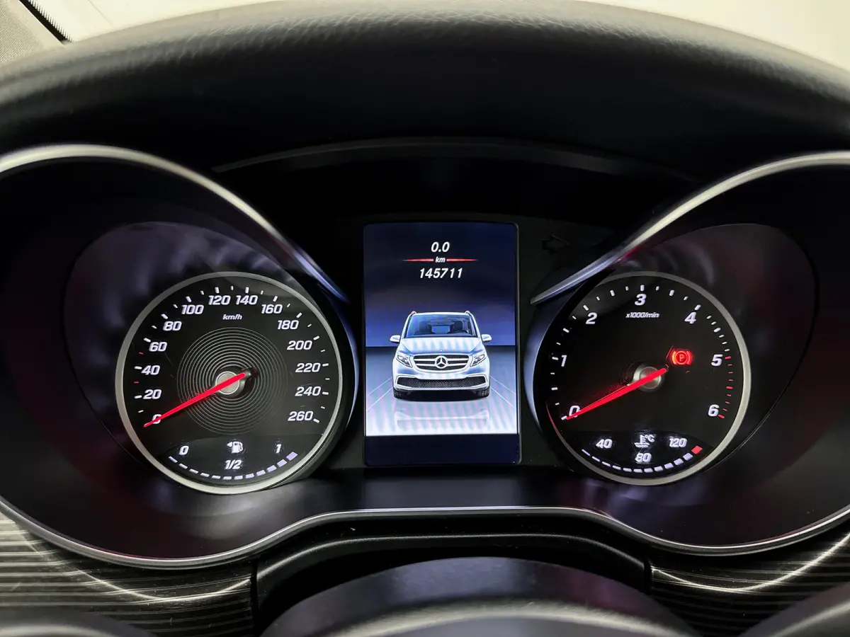 300d Lang DC Avantgarde 4 Matic Burmester Elektrische schuifdeuren Leder 360 camera