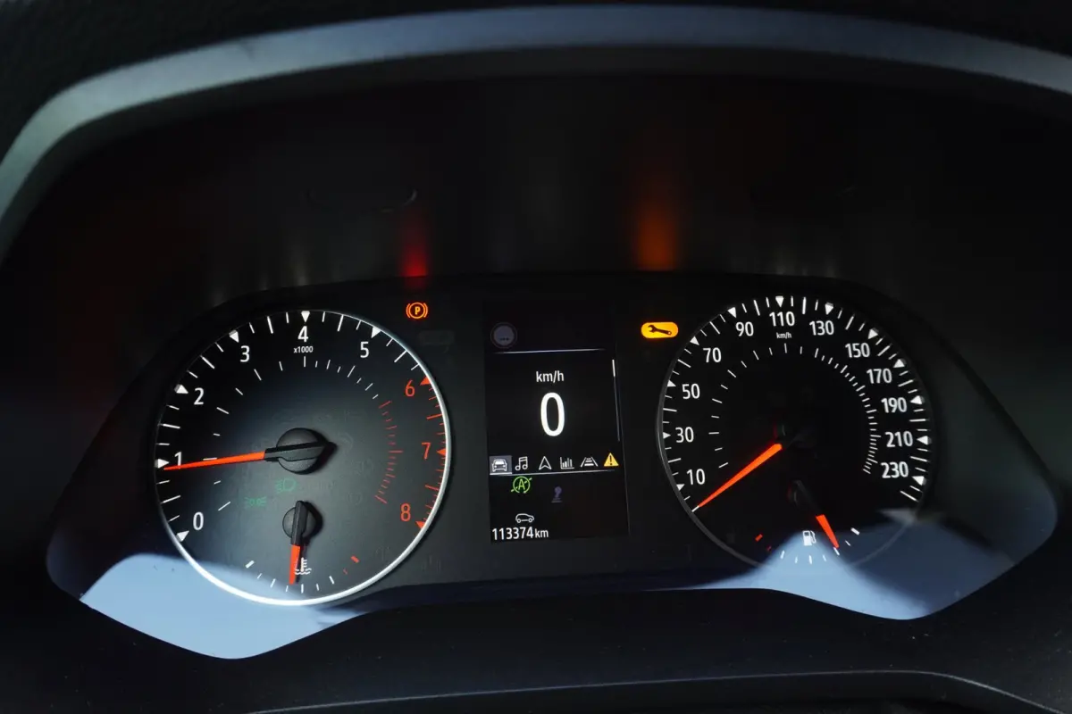 1.0 TCe 100 Bi-Fuel Business Navi+Led+ecc+17"lmv= ORIG/LPG G3 = SUPER PRIJS+GOEDKOOP RIJDEN !!