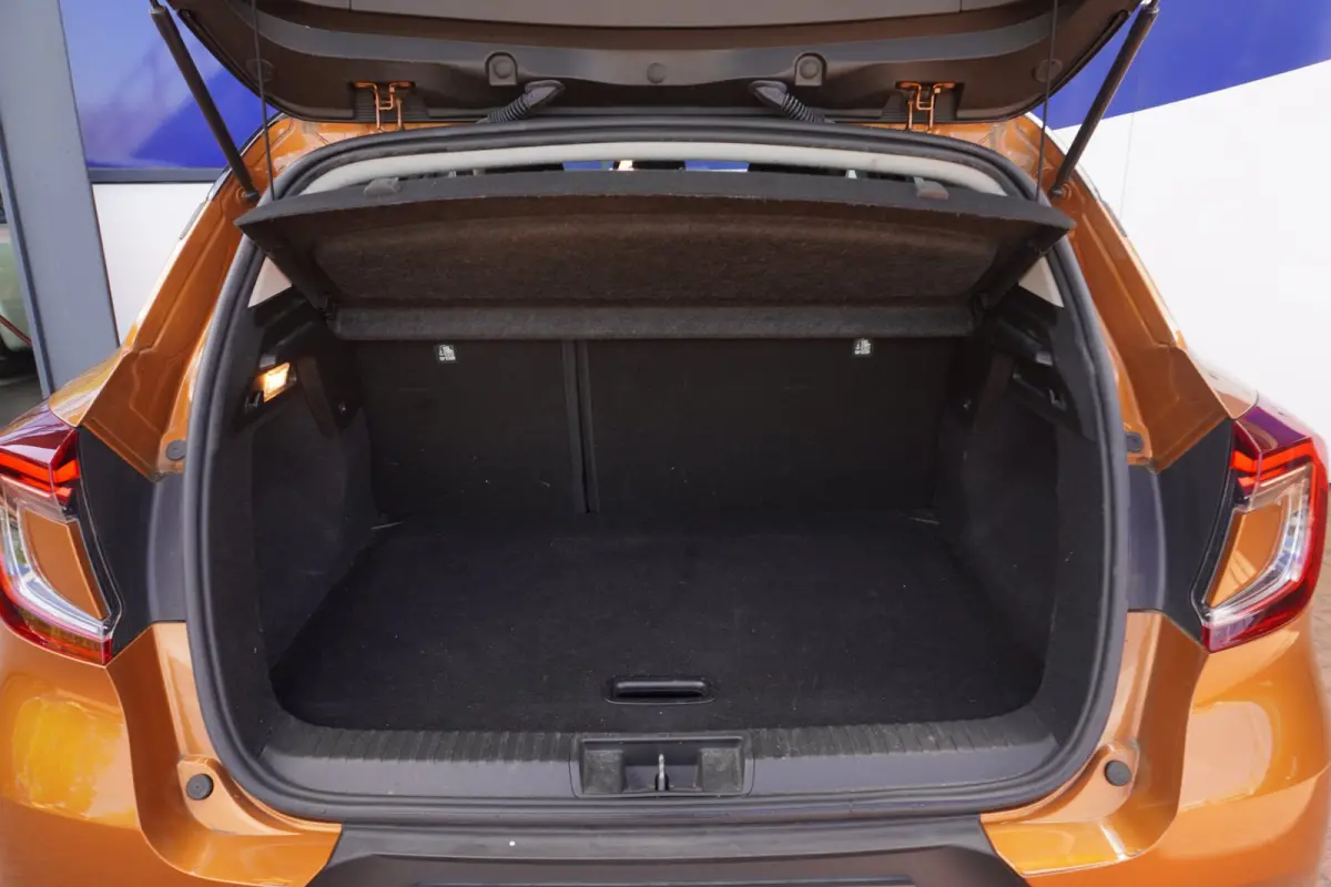 1.0 TCe 100 Bi-Fuel Business Navi+Led+ecc+17"lmv= ORIG/LPG G3 = SUPER PRIJS+GOEDKOOP RIJDEN !!