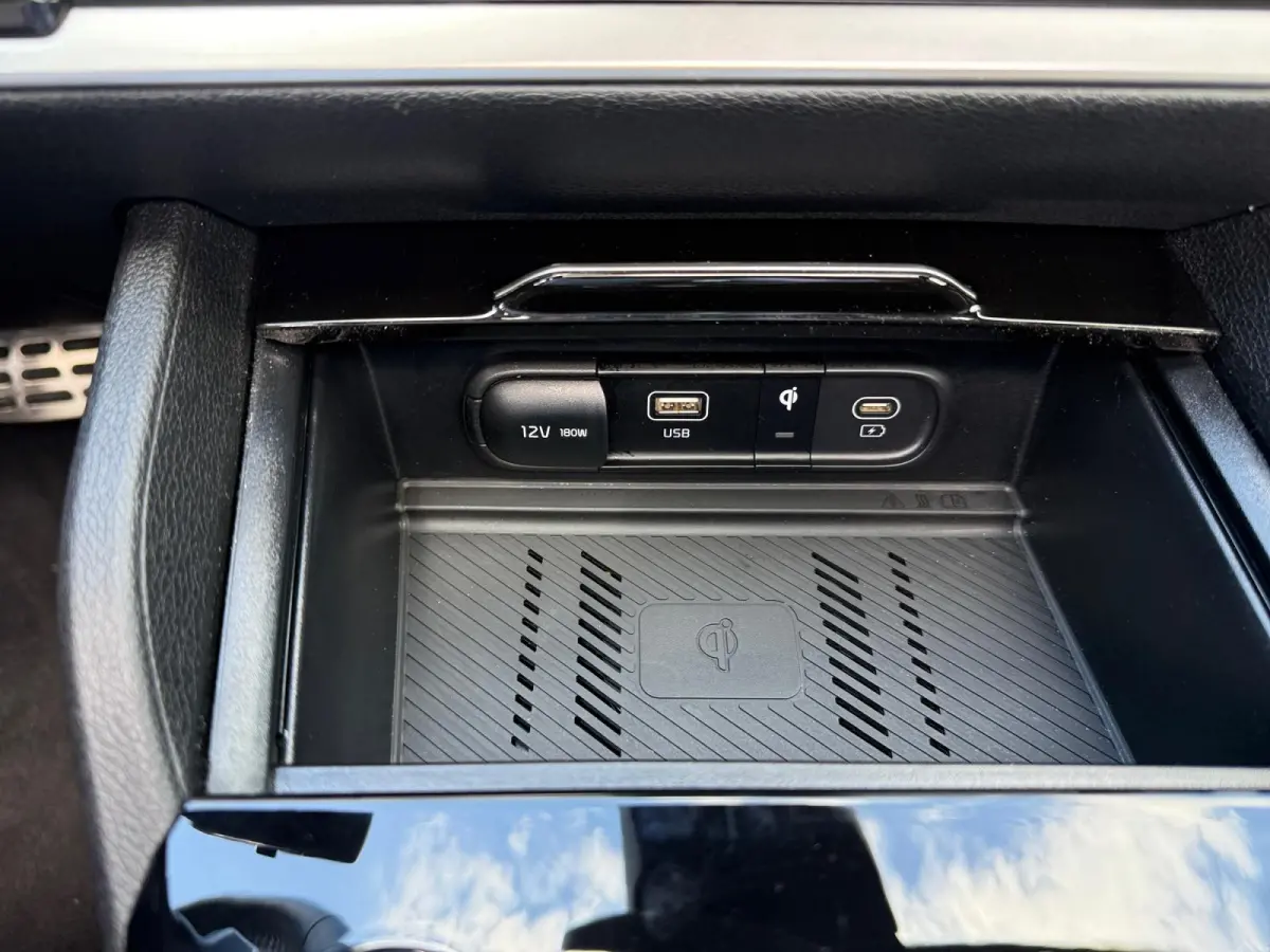 1.6 T-GDi Plug-in Hybrid AWD GT-Line Dealer onderhouden| Resterende fabrieksgarantie | Stoelverwarming + stuurverwarming | Schuifkanteldak |