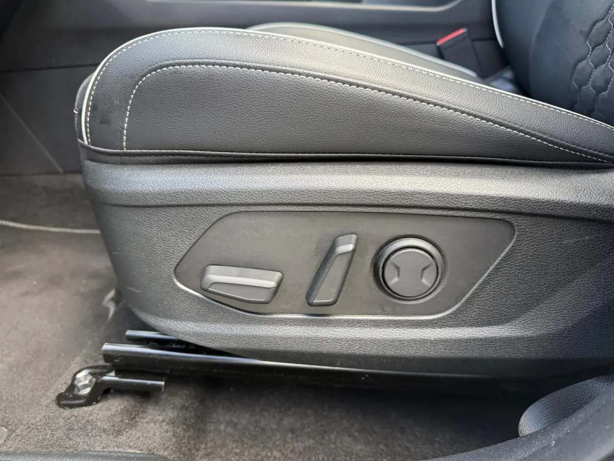 1.6 T-GDi Plug-in Hybrid AWD GT-Line Dealer onderhouden| Resterende fabrieksgarantie | Stoelverwarming + stuurverwarming | Schuifkanteldak |