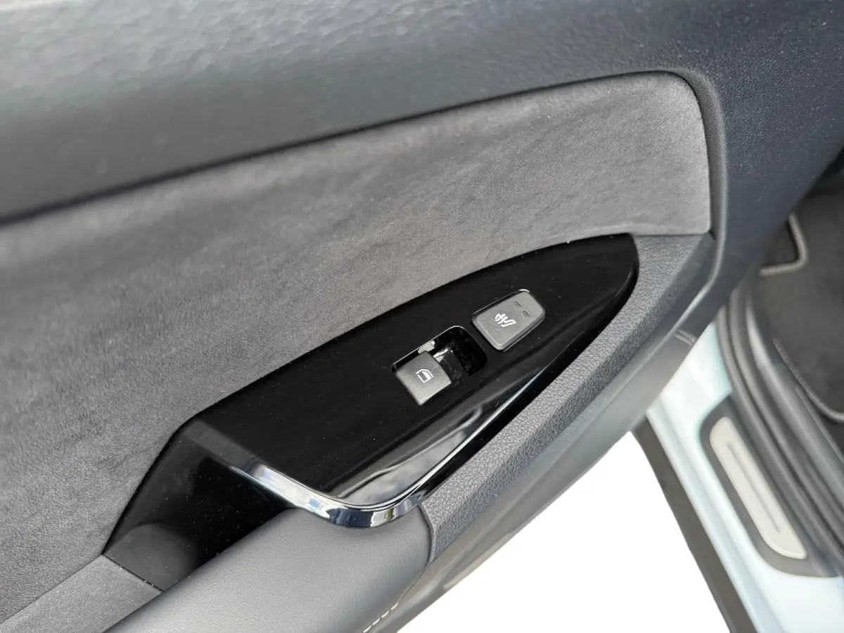 1.6 T-GDi Plug-in Hybrid AWD GT-Line Dealer onderhouden| Resterende fabrieksgarantie | Stoelverwarming + stuurverwarming | Schuifkanteldak |