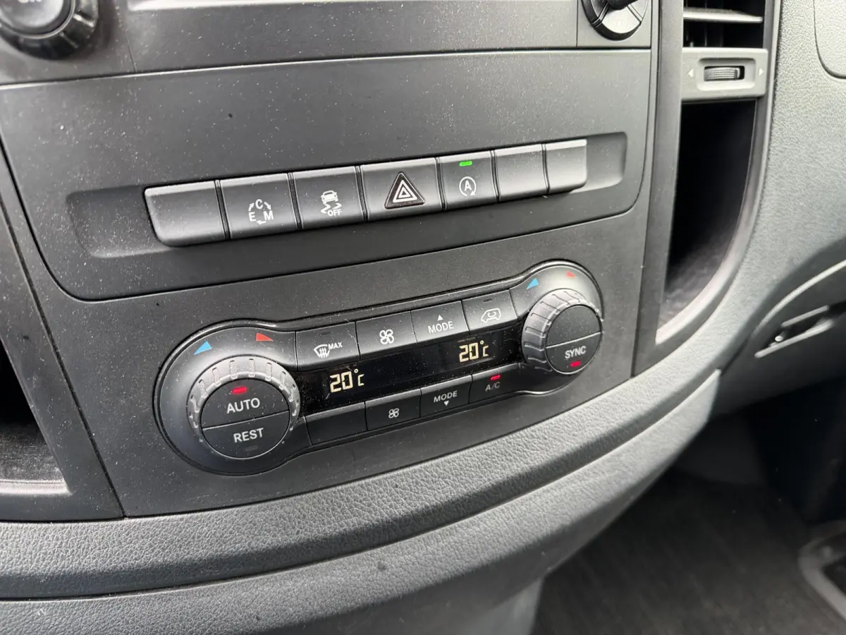 114 CDI Lang | Trekhaak | Cruise Control | Climate Control | Xenon | Lichtmetalen Velgen |
