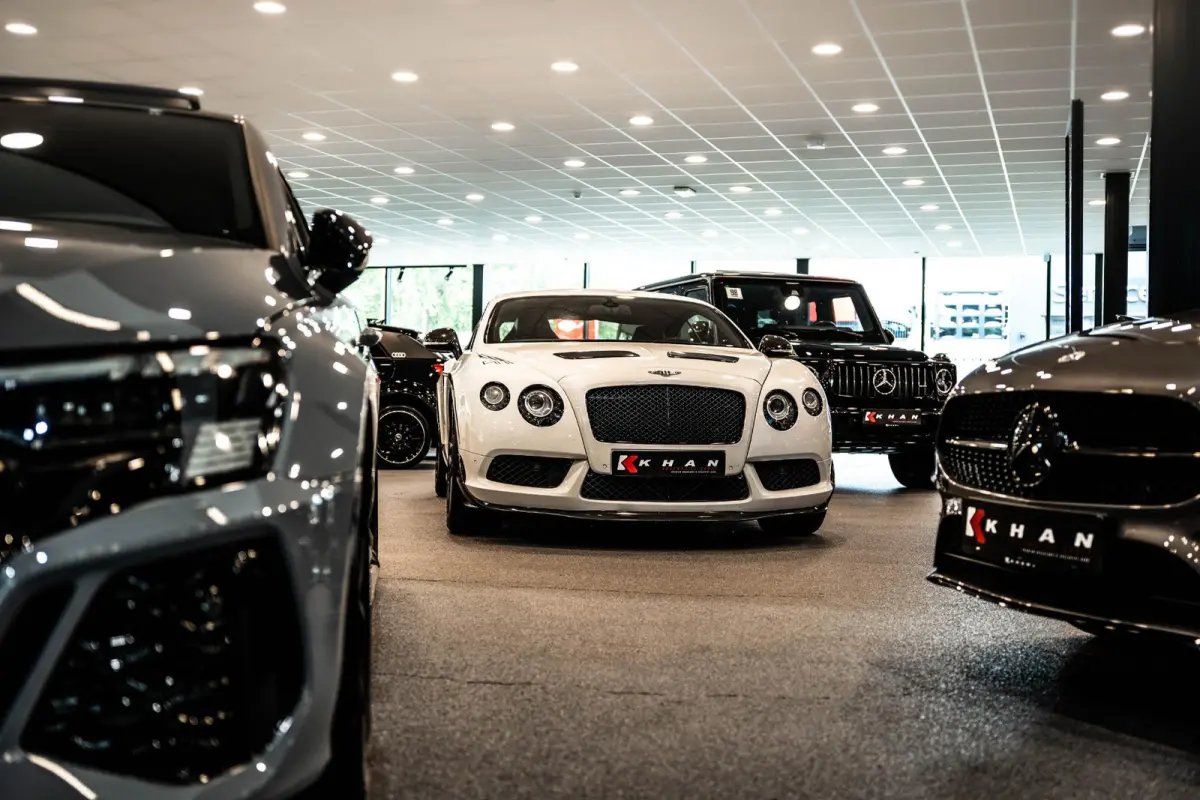 A200 AMG Line |Pano|AlpineGrau|Ambient|