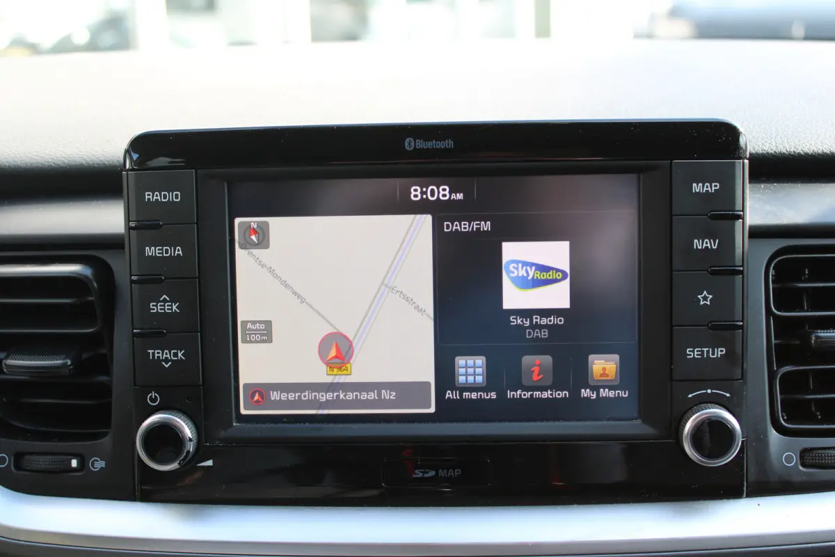 1.0 T-GDi DynamicLine//Camera//Carplay!!