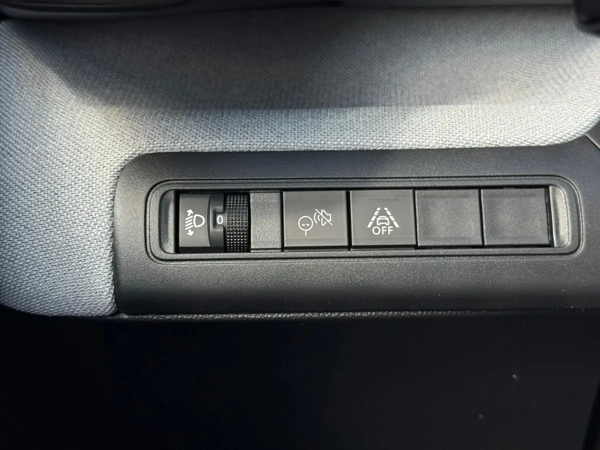 1.2 Hybrid 145pk Plus 8 Jaar garantie | Achteruitrijcamera | Cruise control | Airco | Apple carplay & Android auto