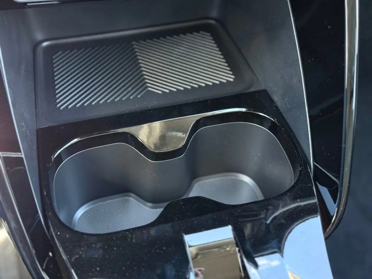 1.2 Hybrid 145pk Plus 8 Jaar garantie | Achteruitrijcamera | Cruise control | Airco | Apple carplay & Android auto