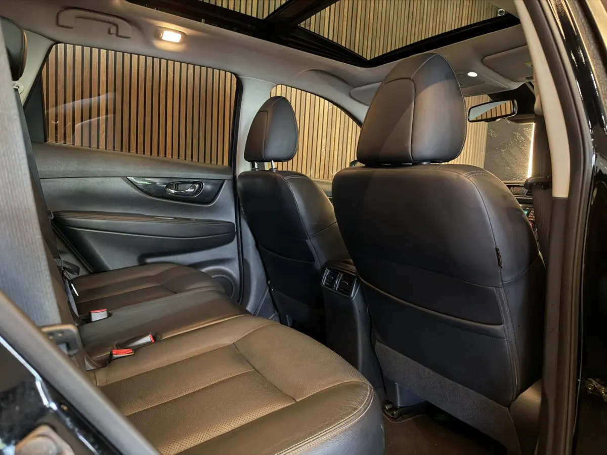 1.3 DIG-T N-Tec PANO,TREKH,19'',BOSEElecStoel
